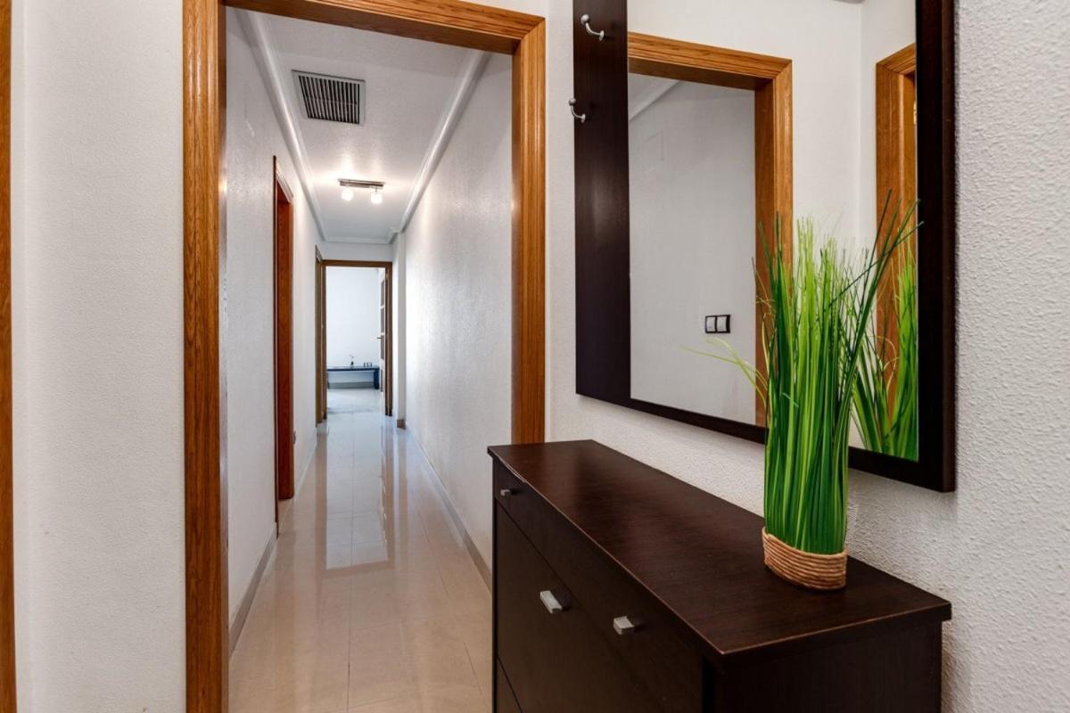 Nice Apartment With Terrace On The Los Locos Beach 또레비에하 외부 사진